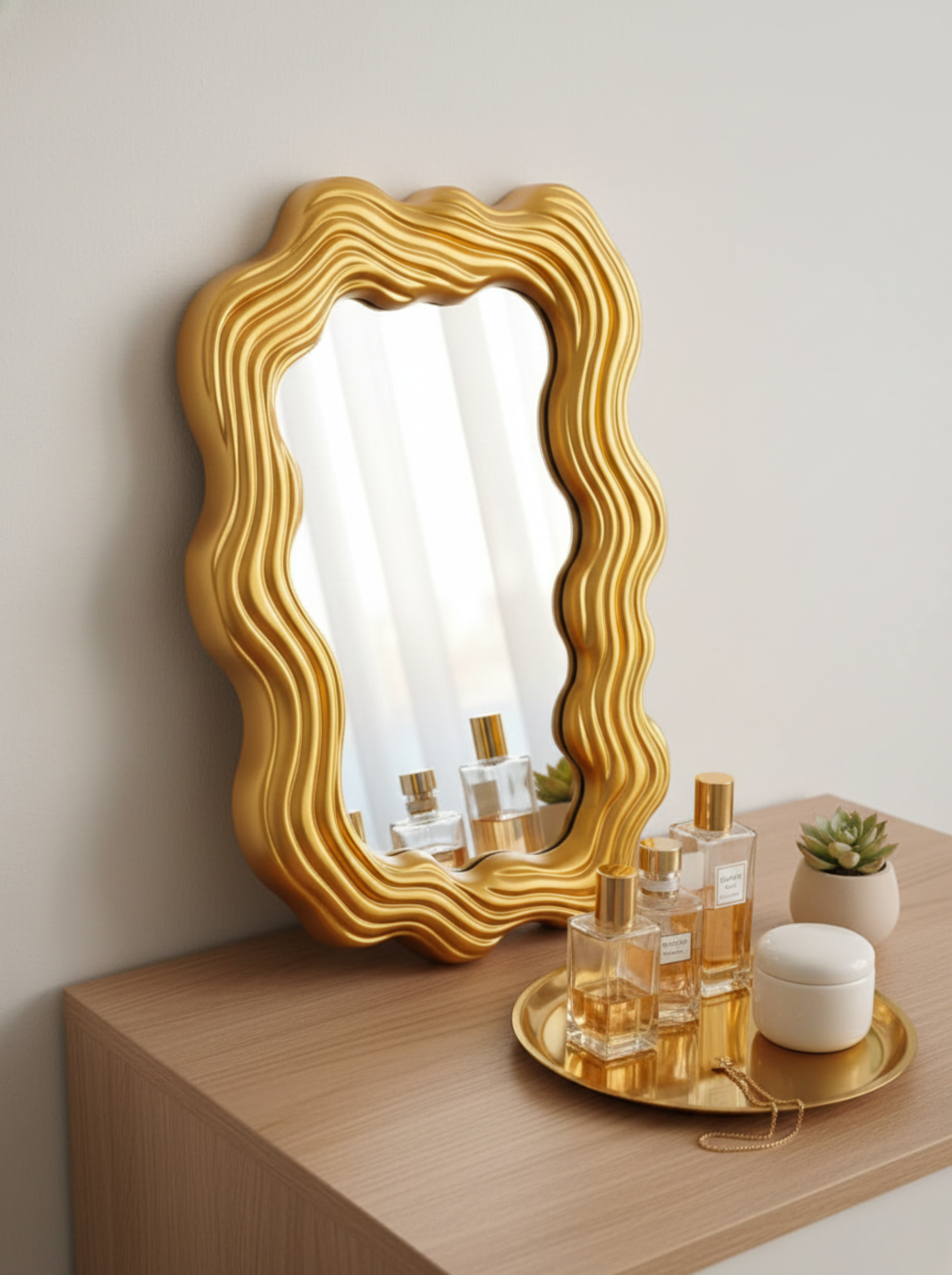 Espejo Decorativo Asimétrico Dorado