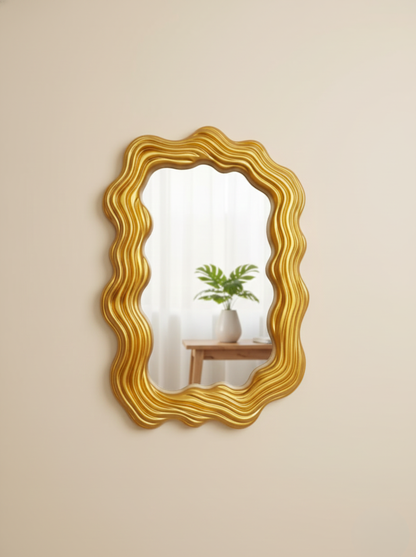 Espejo Decorativo Asimétrico Dorado